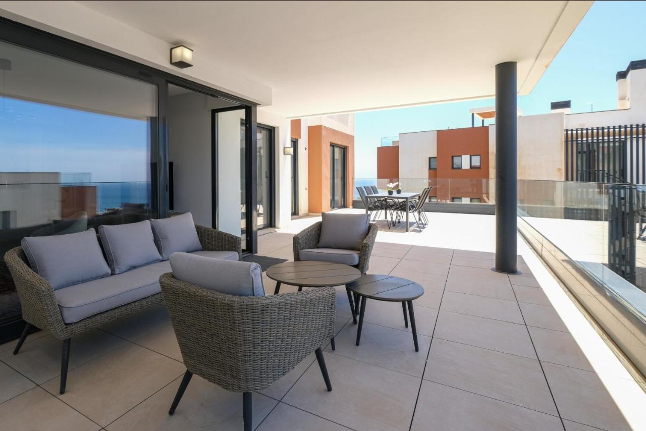 Modern Apartment-Sea View فوينخيرولا المظهر الخارجي الصورة